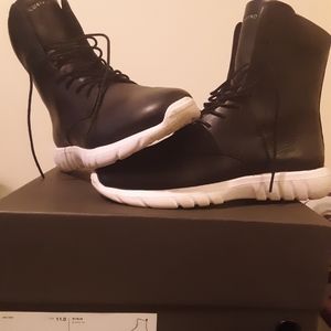 CU4TRO Ninja Sneaker Boot Sz 11
